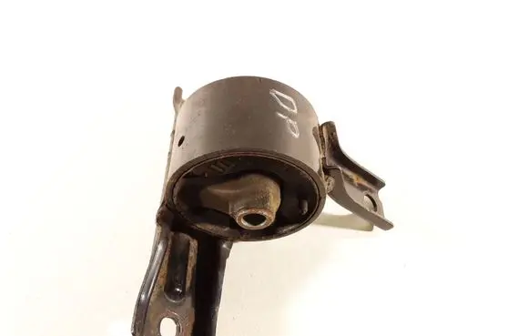 Mitsubishi Outlander Engine mount bracket MN184357