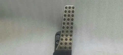 Mercedes-Benz C W205 Accelerator throttle pedal A2053000104