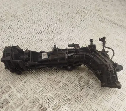 Toyota Verso Intake manifold 8573104