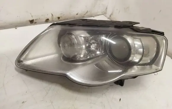 Volkswagen PASSAT B6 Headlight/headlamp 3C0941753G