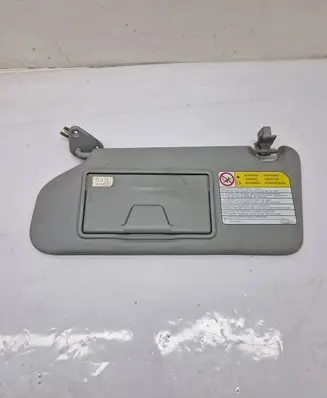 Mitsubishi Outlander Sun visor