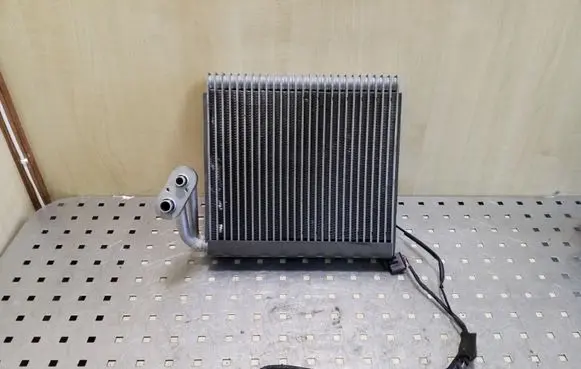 Chevrolet Captiva A/C cooling radiator (condenser)