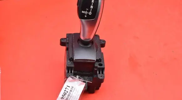 BMW 5 E60 E61 Gear shift rod 9218101
