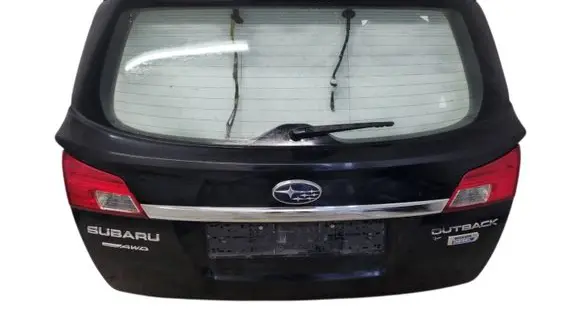 Subaru Outback Tailgate/trunk/boot lid 