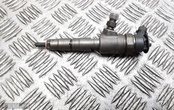 Citroen Berlingo Fuel injector 0445110340