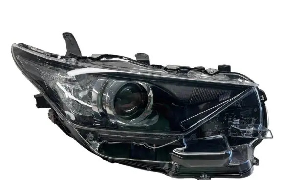Toyota Auris E180 Headlight/headlamp 8111002K30