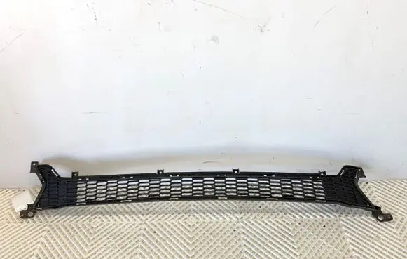 KIA Ceed Front bumper lower grill A286560000