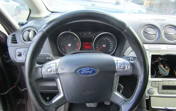 Ford S-MAX Steering wheel 