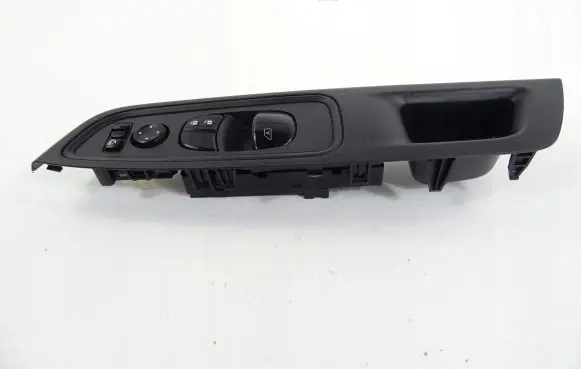 Nissan Micra K14 Quarter vent window switch 809615FA1A
