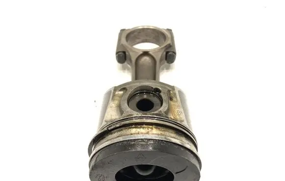 Volvo V50 Piston with connecting rod 085190