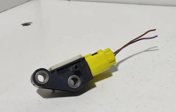 Audi A6 S6 C6 4F Airbag deployment crash/impact sensor 4F0959651