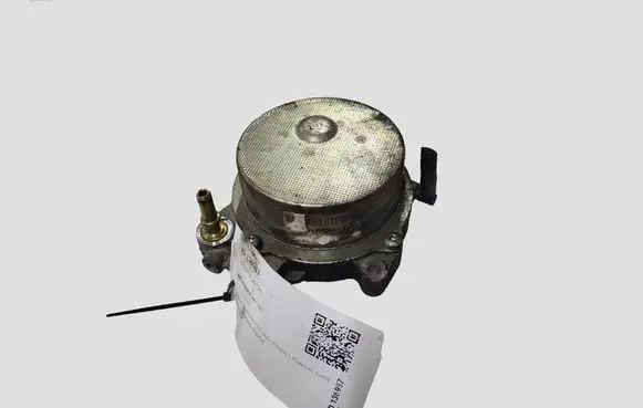 Opel Insignia A Vacuum pump