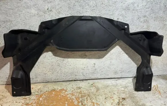 Mercedes-Benz CLK A209 C209 Front bumper skid plate/under tray 