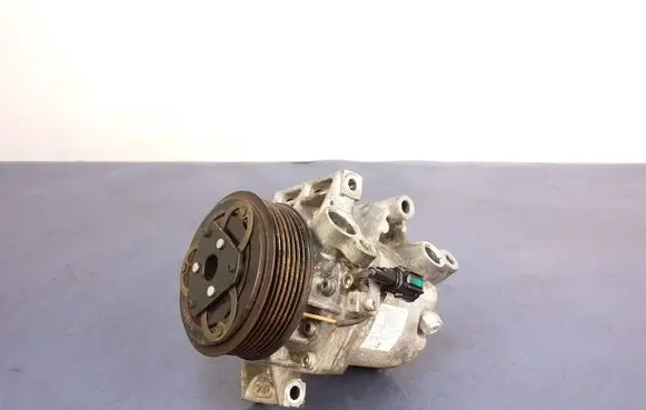 Nissan Micra Air conditioning (A/C) compressor (pump)
