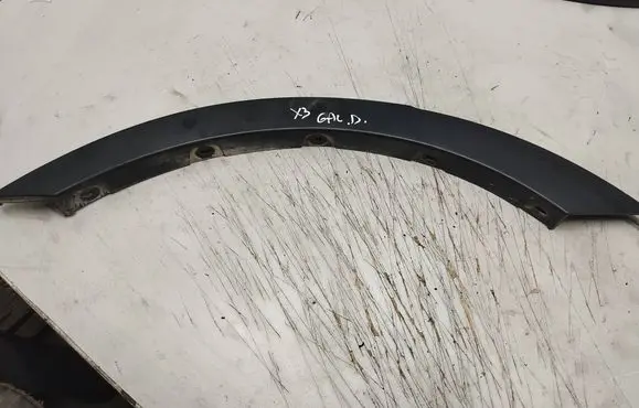 BMW X3 E83 Rear arch trim 3330868 12125310