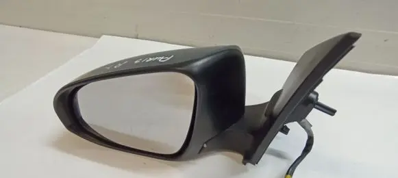 Toyota Auris E180 Front door electric wing mirror 026983