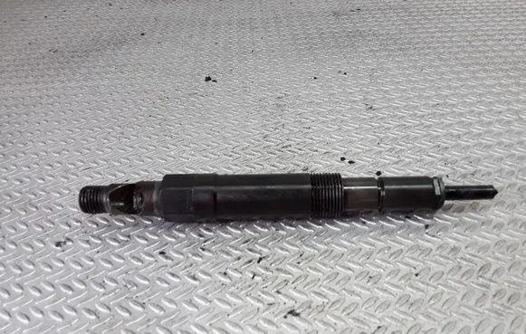 Ford Mondeo Mk III Fuel injector 0432133801