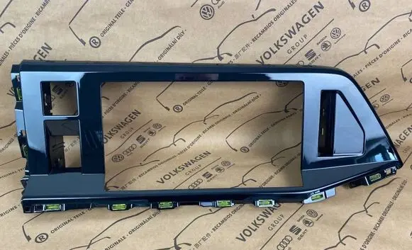 Volkswagen Transporter - Caravelle T7 Dashboard trim 7T1857747D