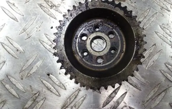 Saab 9-3 Ver2 Water pump pulley 90537298