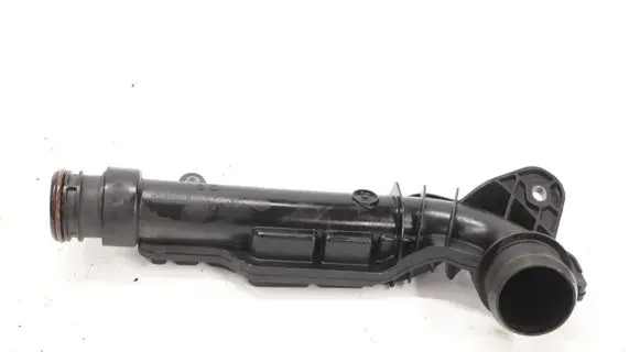 Volkswagen Golf VIII Coolant pipe/hose 9817682280