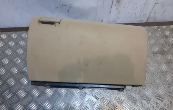 Mercedes-Benz GL X164 Glove box set A1646800691