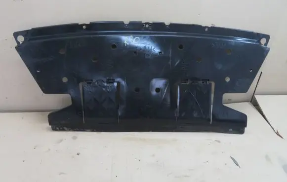 Renault Scenic E-Tech V Engine splash shield/under tray 748182595R