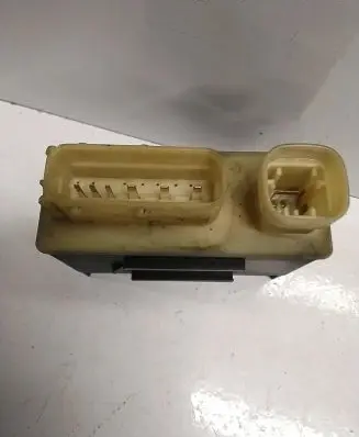 Coolant fan relay
