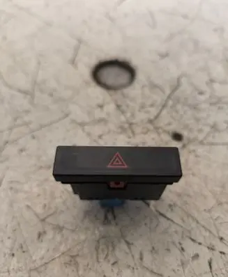 Volkswagen Crafter Hazard light switch 7C0953509