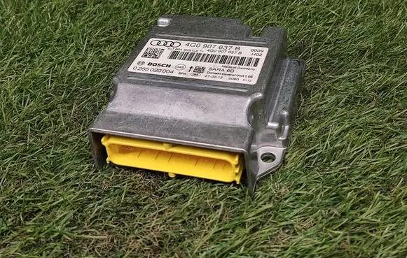 Audi A6 S6 C7 4G Airbag control unit/module 4G0907637B 0265020004