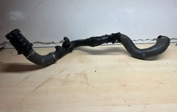 Opel Vivaro Intercooler hose/pipe 144601915R