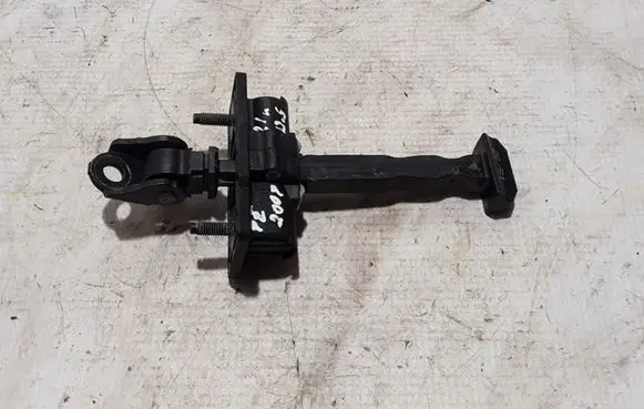 Peugeot 2008 II Rear door check strap stopper 9820816280