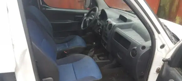 Peugeot Partner Front passenger seat 