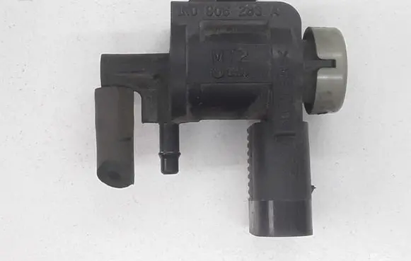 Volkswagen Transporter - Caravelle T5 Vacuum valve 1K0906283A