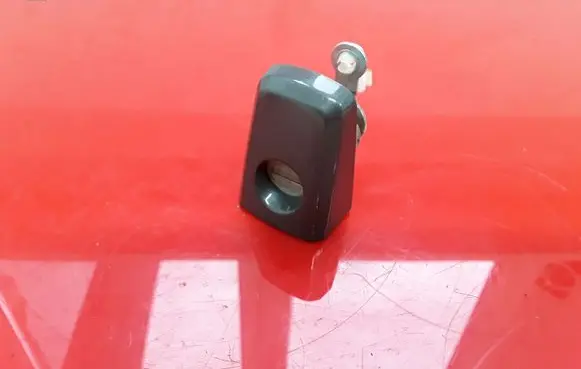 Opel Antara Front door lock (next to the handle) NOCODE