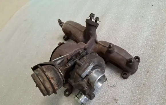 Volkswagen Golf IV Turbo 038253019C