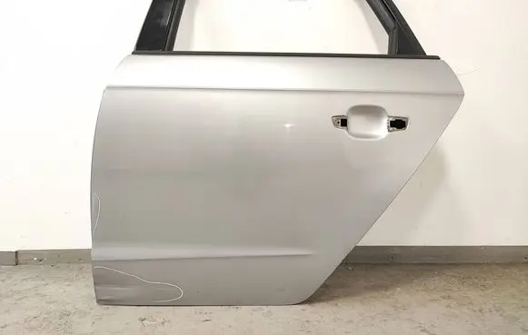Audi A3 S3 8V Rear door