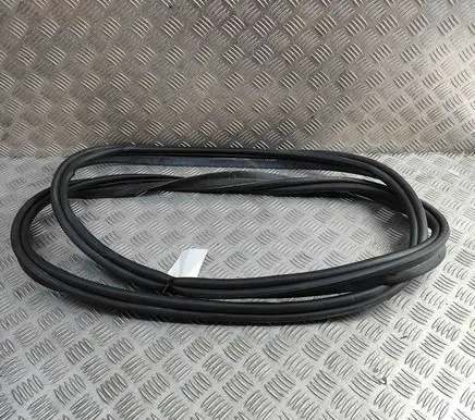 Mercedes-Benz AMG GT R190 C190 Trunk rubber seal (body) A1906930900