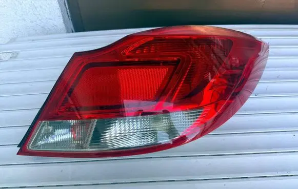 Opel Insignia A Rear/tail lights 168348R 168348