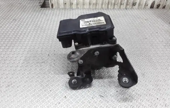 Ford Mondeo MK IV ABS Pump 8G912C405AB