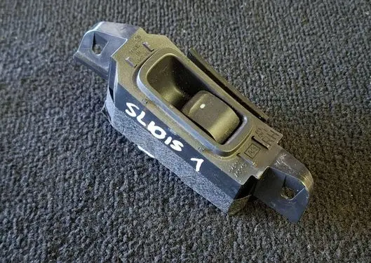 Subaru Legacy Electric window control switch