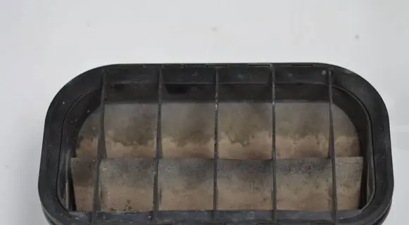 Audi A6 S6 C4 4A Quarter panel pressure vent 4A0819181