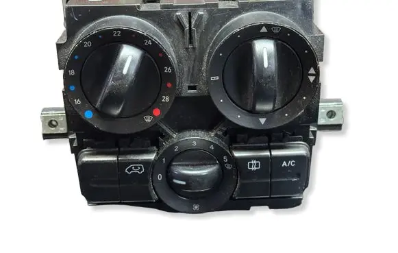 Mercedes-Benz Vito Viano W639 Climate control unit A6399060000 5HB00851216 C9314005