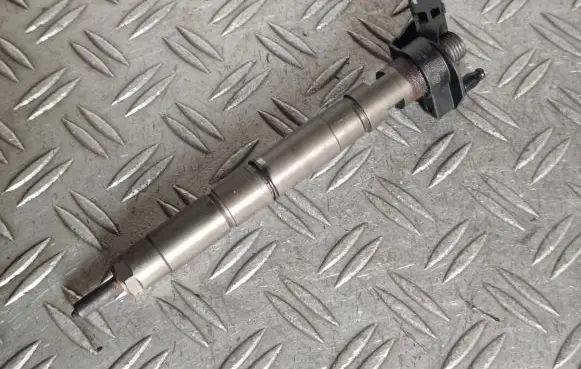 Audi A5 8T 8F Fuel injector 057130277AG 0445115058 ABIUD3K