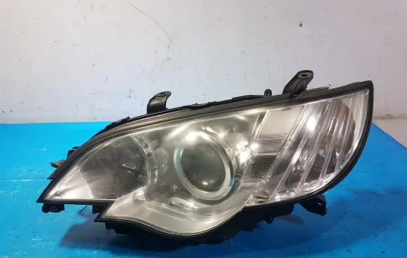 Subaru Outback Headlight/headlamp