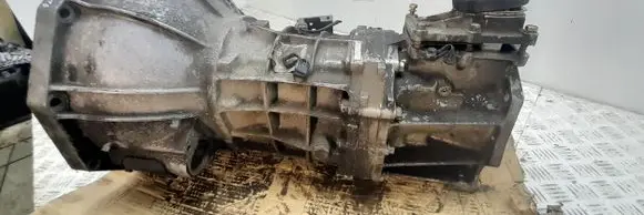 Isuzu Trooper Manual 5 speed gearbox 8971748520