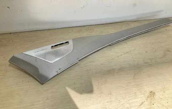Volvo XC90 Front door speaker cover trim 31366192 31407861 6VMM611Z