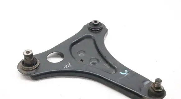 Smart ForFour II W453 Front lower control arm/wishbone