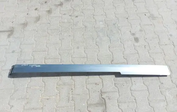 Mercedes-Benz Vito Viano W447 Sliding door middle roller runner A4476900470JLK01