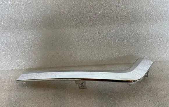 Toyota Hilux (AN120, AN130) Front bumper splitter molding 53124YP050 53124YP060