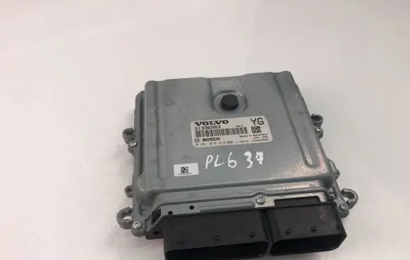 Volvo V60 Engine control unit/module ECU 31336983 0281018414